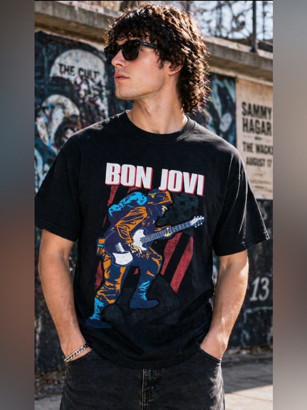 Bon Jovi 2013 Tour Graphic Tee Size Large Double Sided